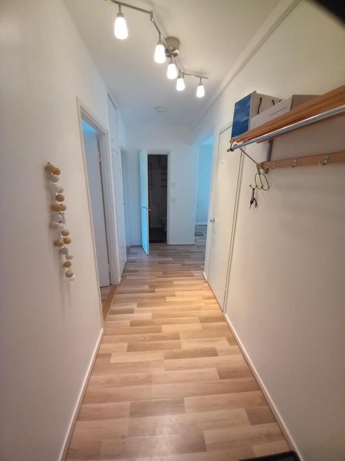 Apartamento Puotilan Rose Helsinki Exterior foto