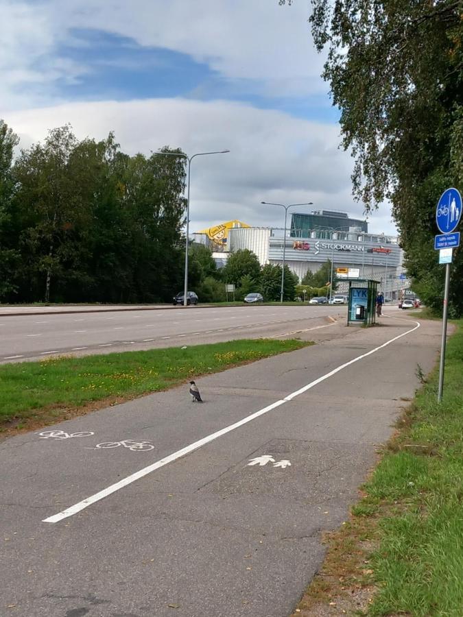 Apartamento Puotilan Rose Helsinki Exterior foto